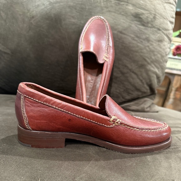 Cole HAAN Brown Leather Loafers. Sz 5 1/2 - Picture 1 of 7
